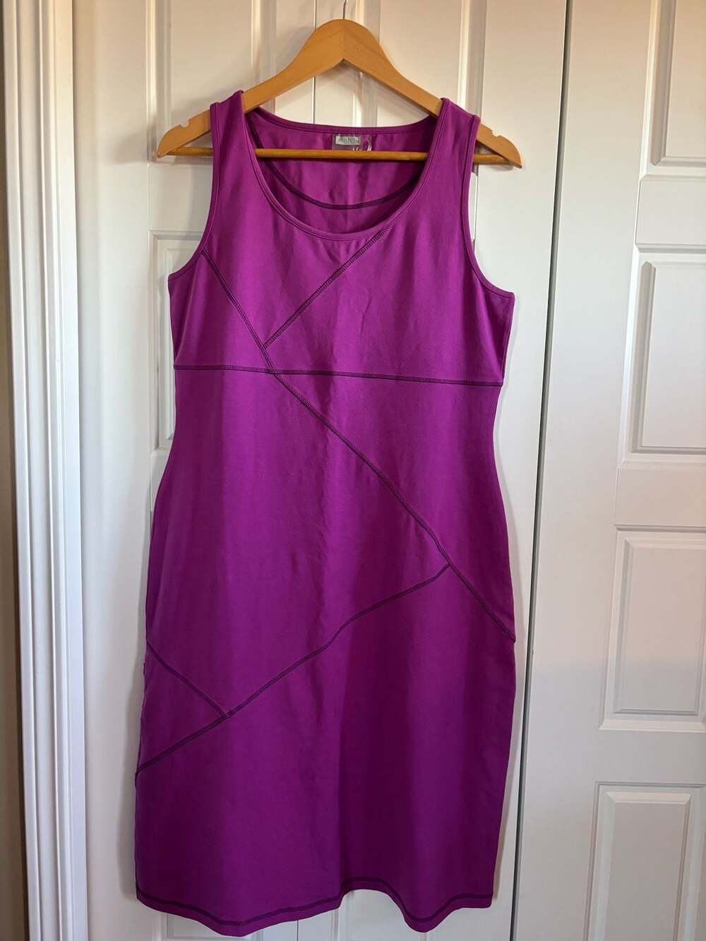 Athleta Sleeveless Seamed Tank Dress Purple Style #905954